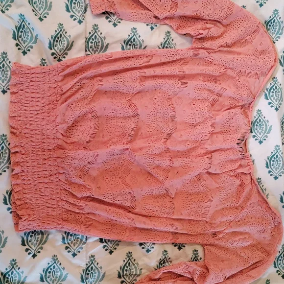 Top - Picture 5 of 10